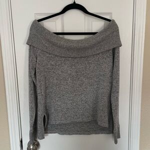Abercrombie & Fitch Gray Off the Shoulder Sweater